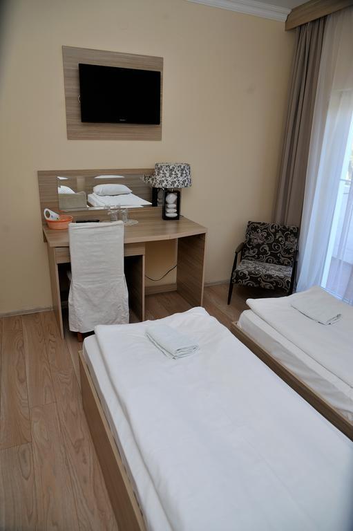 Villa Via Bečej Esterno foto